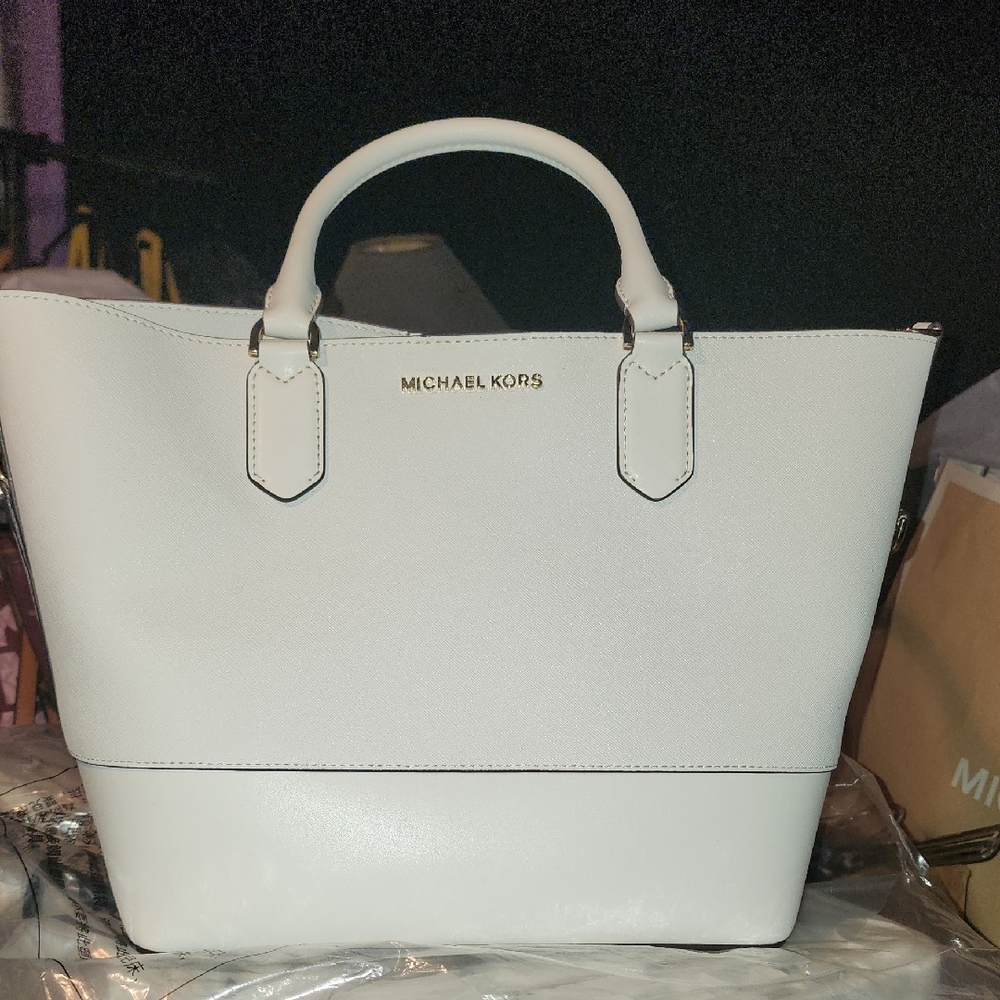 New MK TRISTA OPTIC WHITE Bag